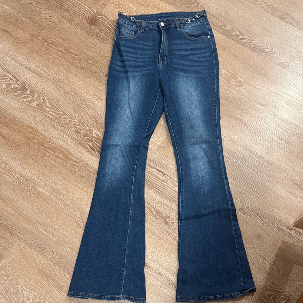 SHEIN Dark Blue Flare Jeans